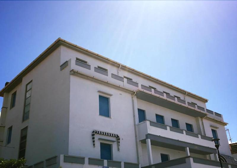 Hotel Villa Dei Gerani Rosignano Solvay Exterior foto